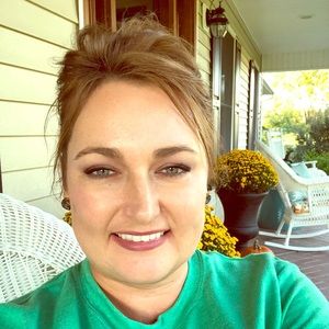 Meet your Posher, Christy